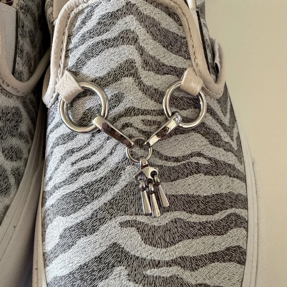 Vans Vault x Needles Classic Slip-On V Zebra Leopard Animal Print Bit Charms